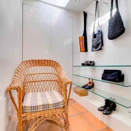 Luxury Art Apartment In Trastevere With Terrace Rome Exterior photo